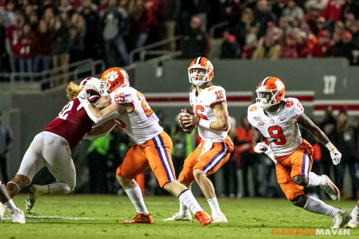 23ClemNCSU 3N2A4683